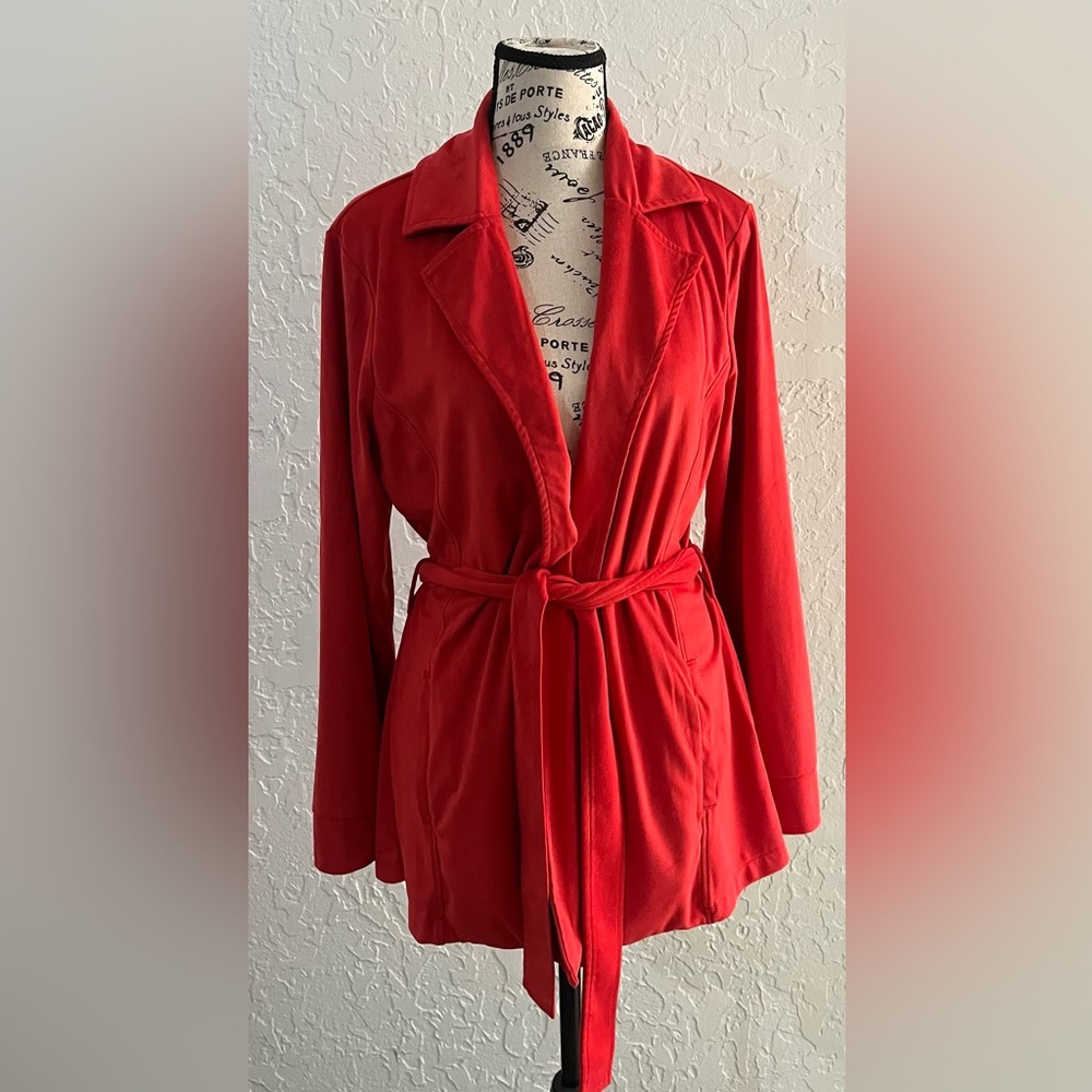 Kettlewell jacket with Belt in Poppy Red